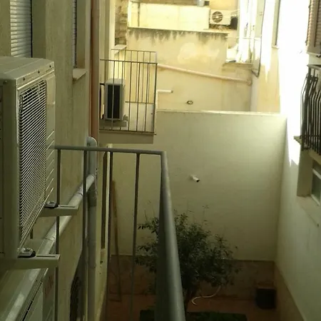 Bed & Breakfast Gvs 2*